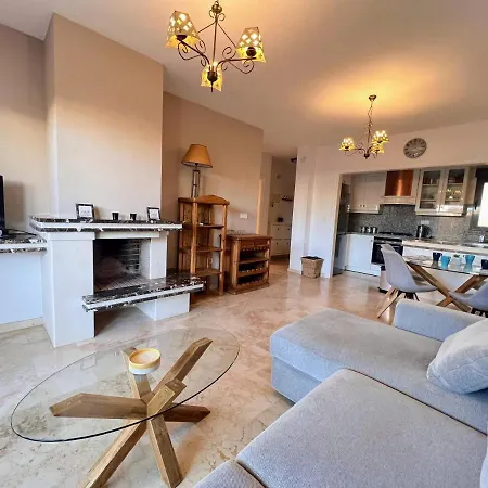 Two Bedroom Ground Floor Apt With Com Pool Lr756 Apartment *